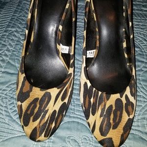Cheetah print Pumps